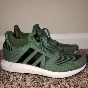 Men’s Adidas Swift Run